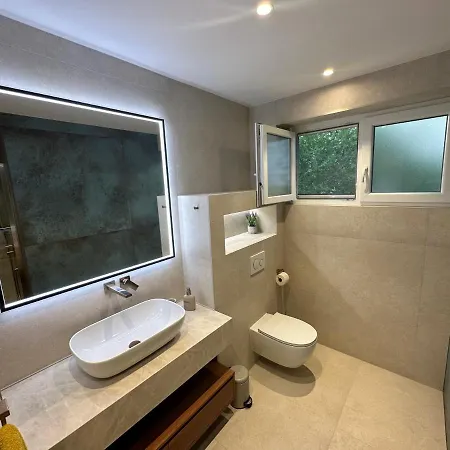 Luxury Spacious Maringo Apartman